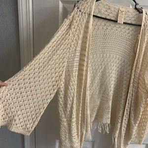 Fringed Crean Color Cardigan